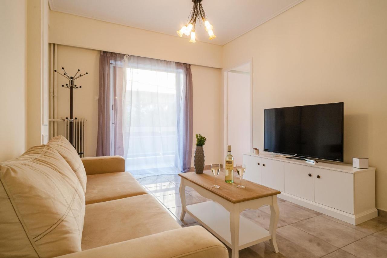 Galaxy Home Charming Apartment In Alimos 아테네 외부 사진
