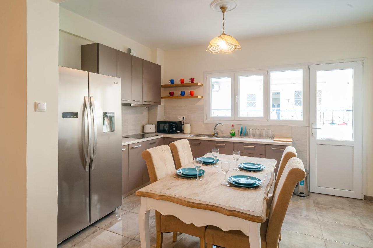 Galaxy Home Charming Apartment In Alimos 아테네 외부 사진